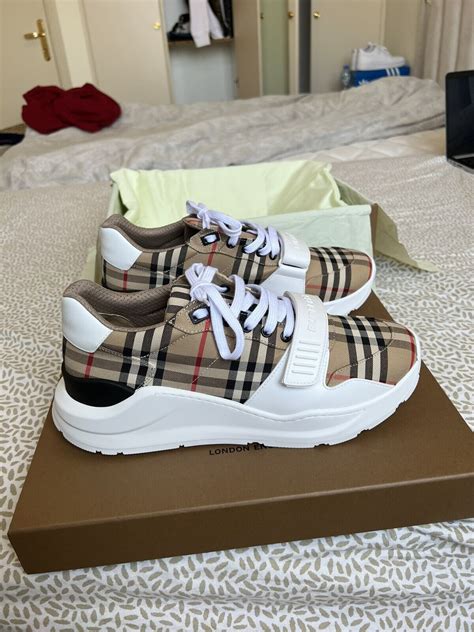 men's burberry tennis shoes|burberry shoes for men.